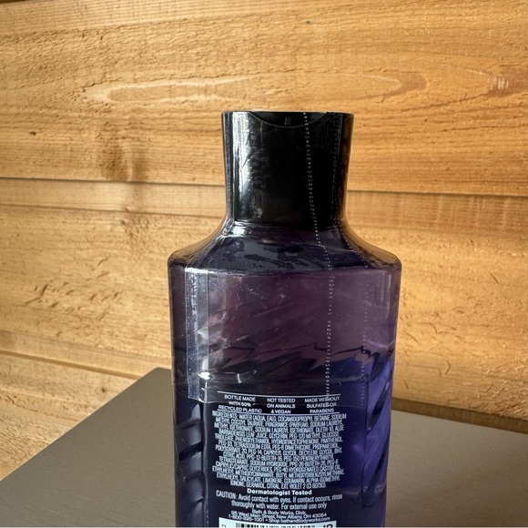 Bath&Body Works moisturizing deep Ocean Body Wash - Picture 4 of 6